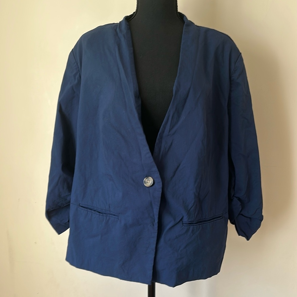 Lace shoulder jacket